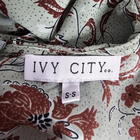 Ivy City Paisley Print Sleeveless Ruffled V-Neck Jumpsuit Wide Leg Women's Small - Picture 10 of 16